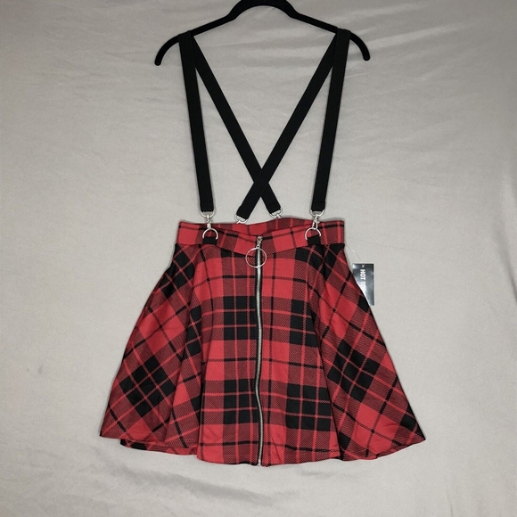 Hot Topic Red Plaid O-Ring Suspender Skirt XL - Picture 2 of 5